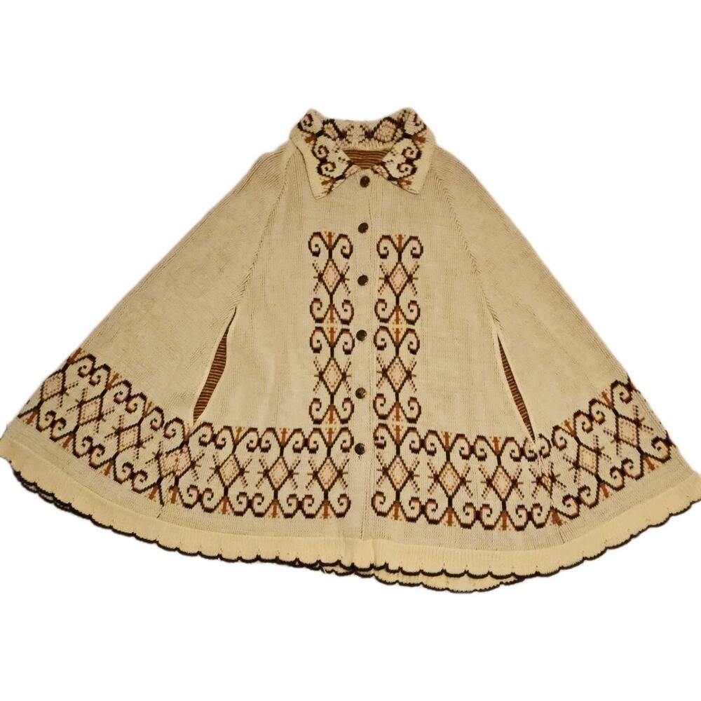 VINTAGE 70s JC Penny Knit Cape Poncho Cream Brown Folk Boho Cottagecore Cloak